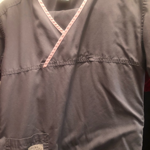 Scrubs - Picture 3 of 5